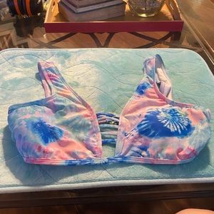 Rue 21 swim suit top large